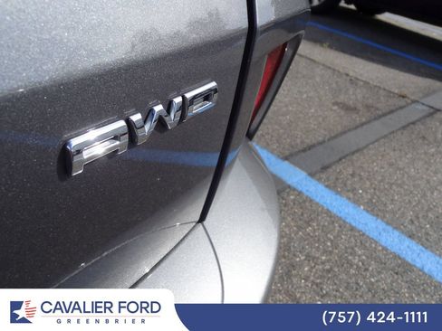 Used 2023 Ford Escape ST-Line w/ Tech Pack #1 AWD/4WD image 17