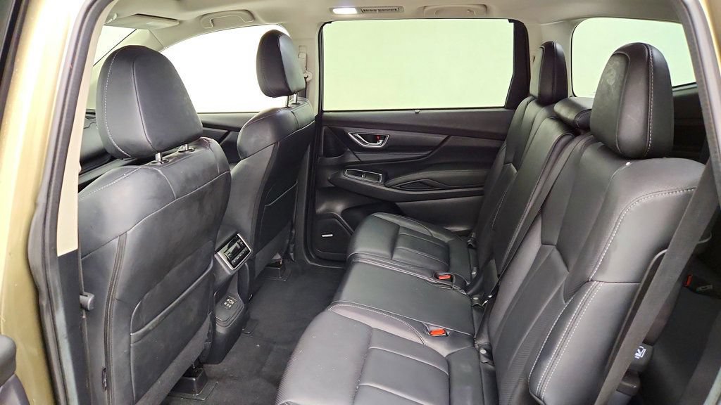 Used 2023 Subaru Ascent Limited w/ Technology Package AWD/4WD image 21