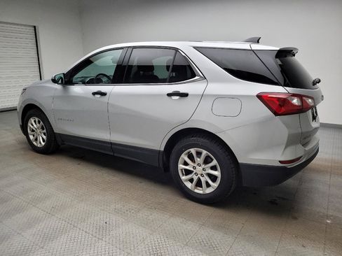 Used 2019 Chevrolet Equinox LT image 3