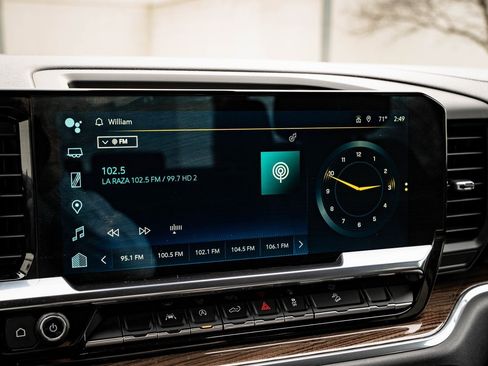 Used 2024 Chevrolet Silverado 1500 RST w/ Z71 Off-Road Package image 29