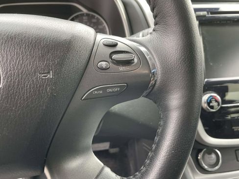 Used 2020 Nissan Murano SL w/ Cargo Package image 21