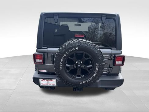 Used 2021 Jeep Wrangler Sport AWD/4WD image 4