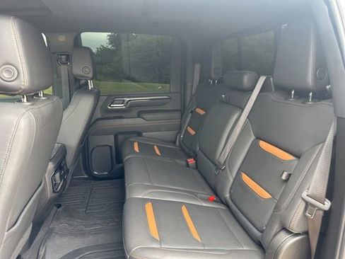 Used 2024 GMC Sierra 2500 AT4 w/ Max Trailering Package AWD/4WD image 25