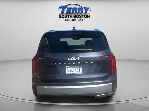 Used 2025 Kia Telluride S FWD image 4