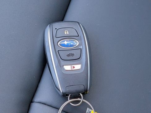 Used 2026 Subaru Ascent Premium AWD/4WD image 27