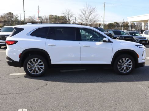 Used 2026 Buick Enclave Preferred w/ LPO, Floor Liner Package image 11