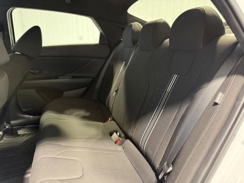 Used 2025 Hyundai Elantra Sport w/ Cargo Package image 17