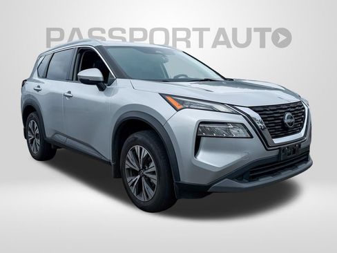Used 2022 Nissan Rogue SV w/ SV Premium Package AWD/4WD image 2