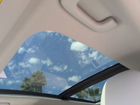 New 2025 Hyundai Tucson Limited image 19