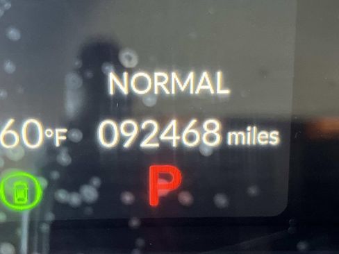 Used 2023 Honda Civic Sport image 18