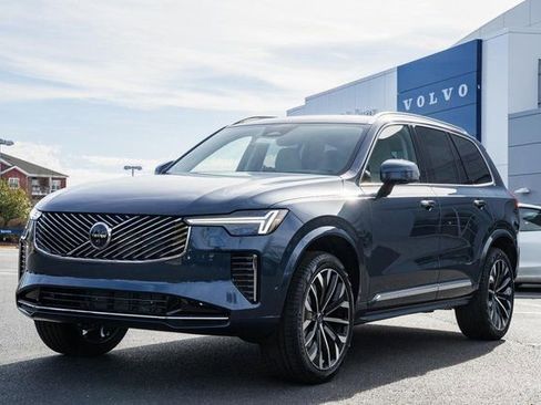 New 2026 Volvo XC90 B6 Ultra w/ Protection Package image 3