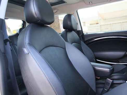 Used 2010 MINI Cooper S FWD image 19