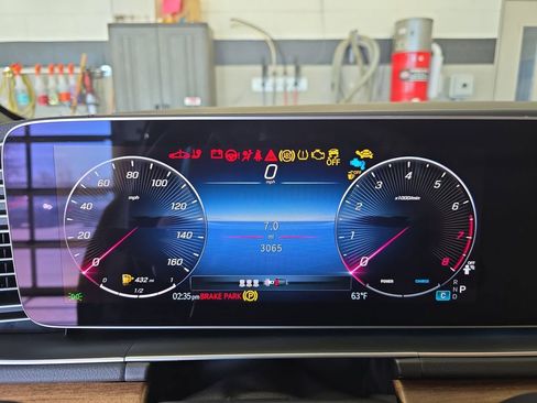 Certified 2026 Mercedes-Benz GLE 350 4MATIC image 24