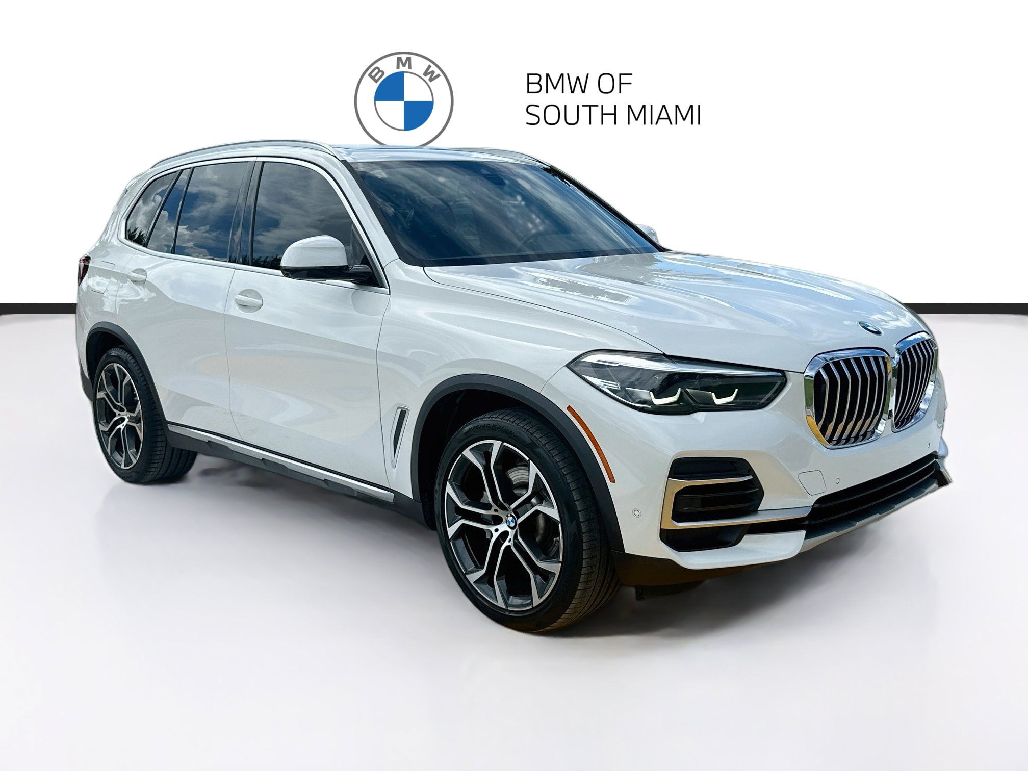 Certified 2023 BMW X5 sDrive40i w/ Parking Assistance Package RWD image 1