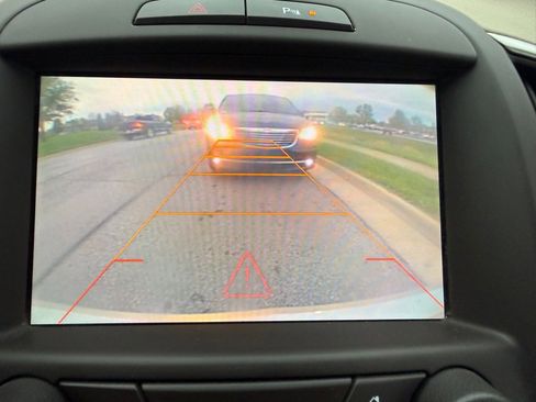 Used 2014 Buick LaCrosse Leather image 19