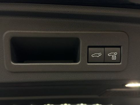 Used 2026 Toyota 4Runner Limited w/ Tow Technology Package AWD/4WD image 14