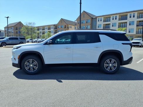New 2026 Chevrolet Traverse LT w/ Driver Confidence Package image 28