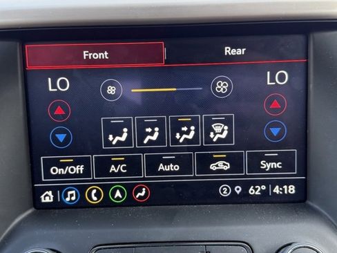 Used 2023 GMC Acadia Denali image 28