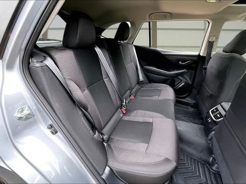 Used 2025 Subaru Outback Premium AWD/4WD image 27