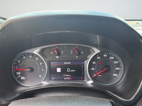 Used 2022 Chevrolet Equinox RS w/ RS Leather Package FWD image 35