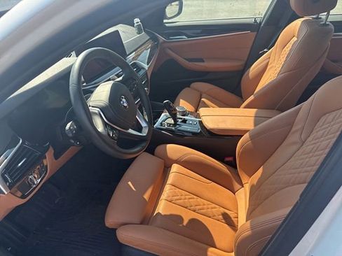 Used 2022 BMW 530i xDrive w/ Convenience Package AWD/4WD image 21