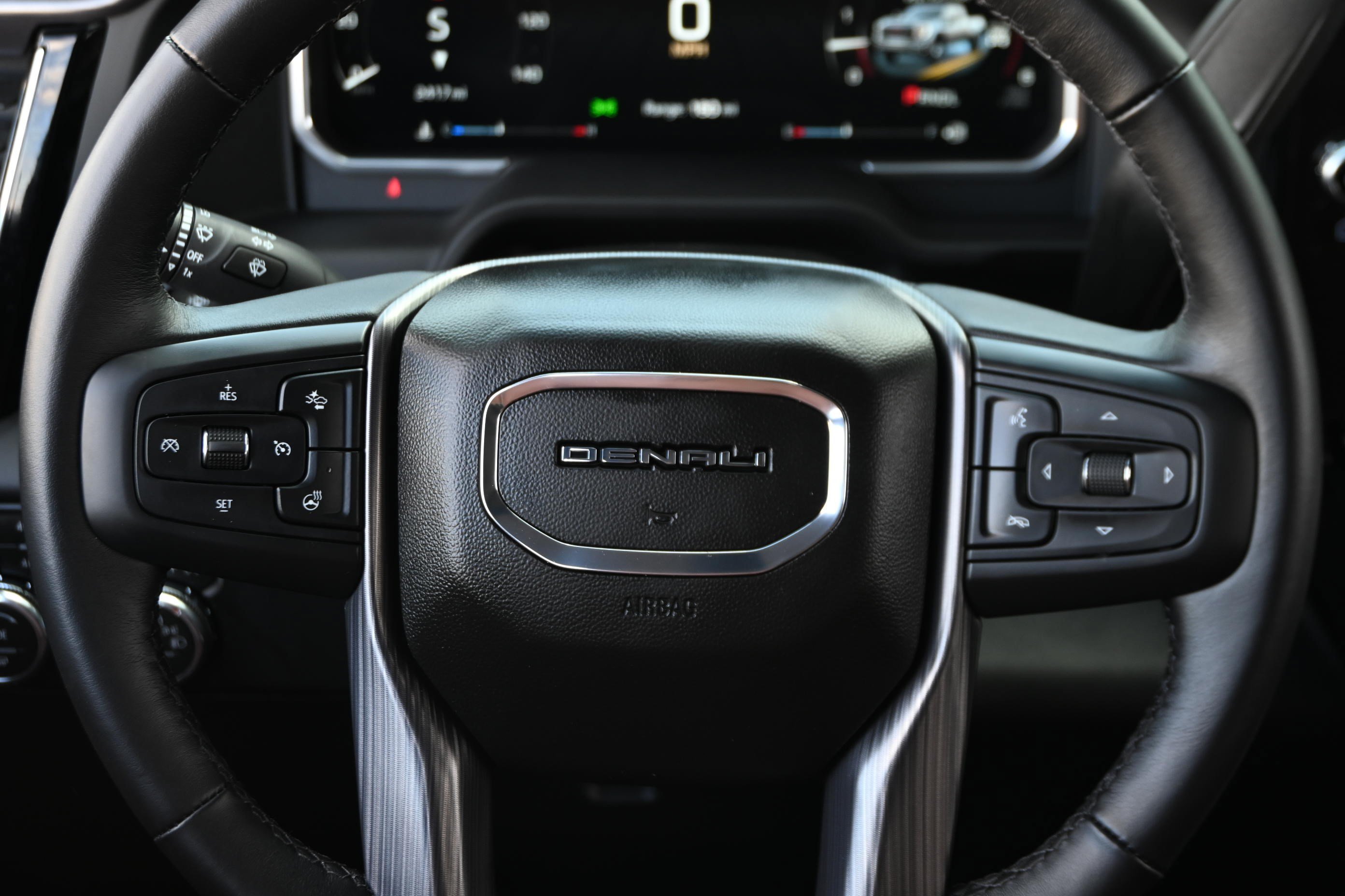 Used 2026 GMC Sierra 3500 Denali Ultimate AWD/4WD image 37