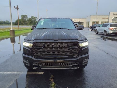Used 2025 RAM 1500 Big Horn AWD/4WD image 2