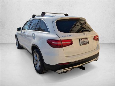 Used 2018 Mercedes-Benz GLC 300 4MATIC image 8