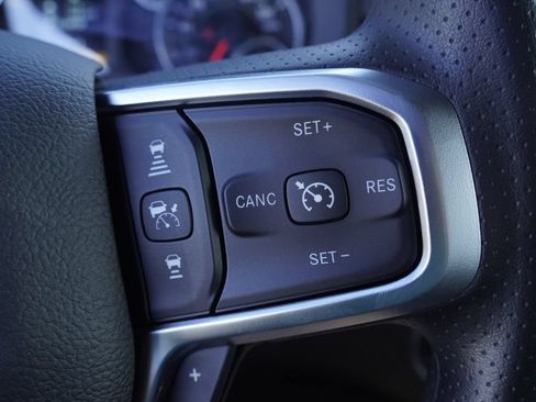 New 2026 RAM 1500 4x4 Crew Cab image 18