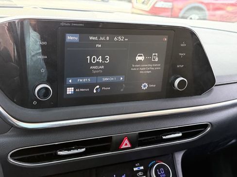 Used 2021 Hyundai Sonata SEL w/ Convenience Package FWD image 17