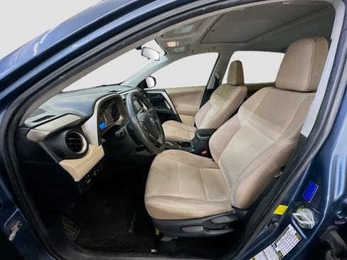 Used 2013 Toyota RAV4 XLE image 13
