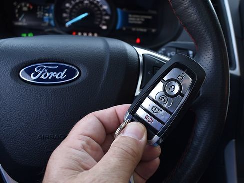 Used 2024 Ford Edge ST-Line AWD/4WD image 12