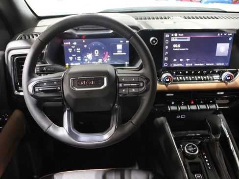 New 2026 GMC Canyon AT4 w/ Technology Plus Package AWD/4WD image 31