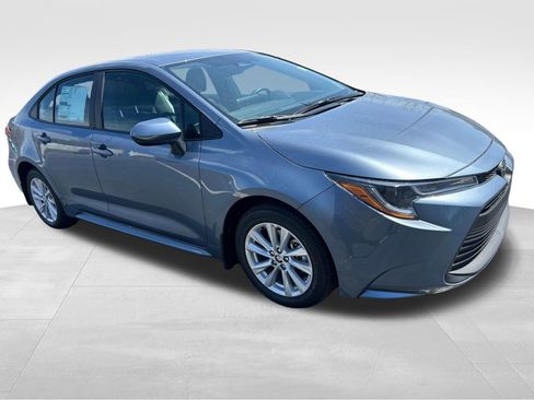 New 2026 Toyota Corolla LE FWD image 7
