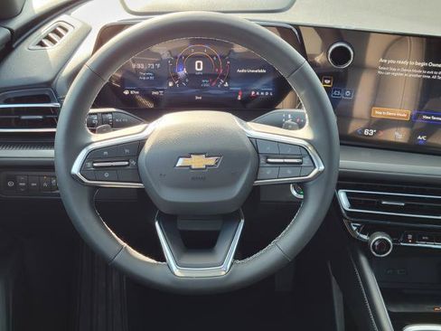 New 2027 Chevrolet Traverse LT w/ Sun and Wheel Package AWD/4WD image 29