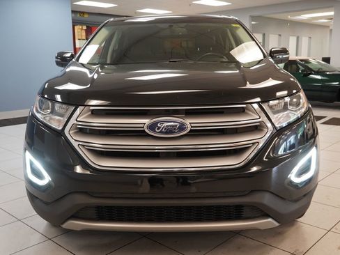 Used 2016 Ford Edge SEL w/ Equipment Group 201A AWD/4WD image 17