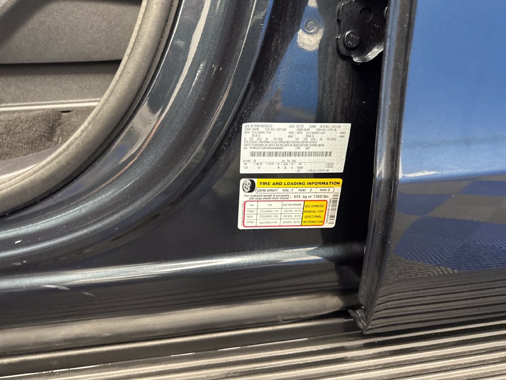 Certified 2025 Ford Expedition Active AWD/4WD image 35