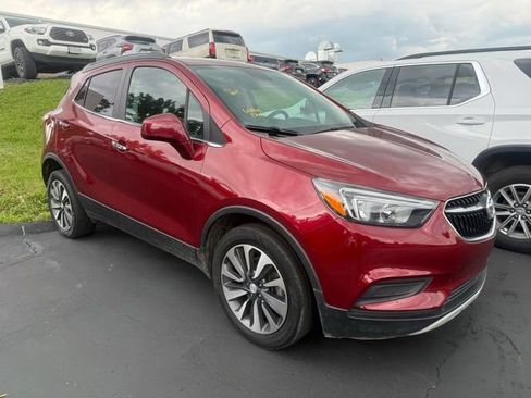 Used 2021 Buick Encore Preferred AWD/4WD image 1