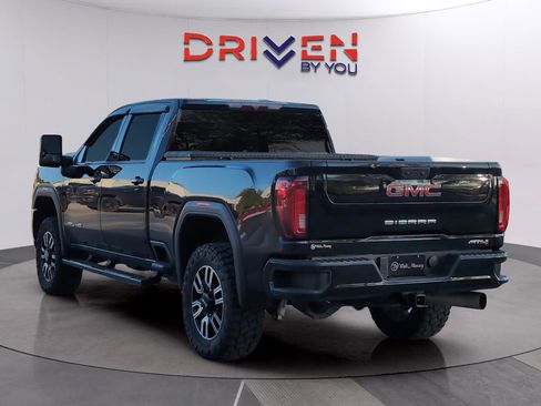Used 2022 GMC Sierra 2500 AT4 w/ Gooseneck/5TH Wheel Package image 3