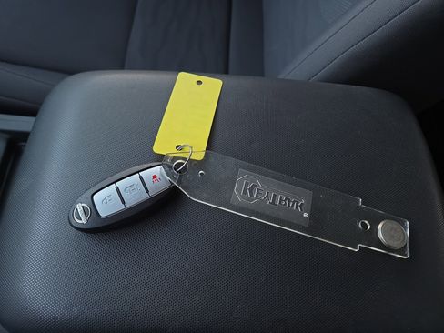 Used 2022 Nissan Frontier S w/ Technology Package image 27