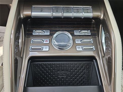 New 2026 Lincoln Nautilus Black Label image 18