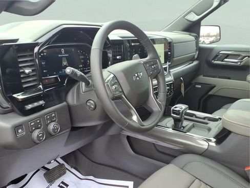 New 2026 Chevrolet Silverado 1500 ZR2 w/ LPO, Dark Essentials Package AWD/4WD image 8
