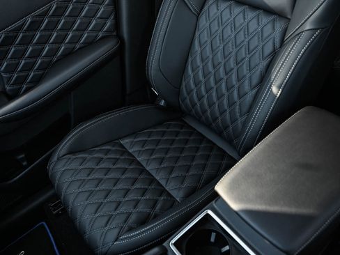 New 2025 Mitsubishi Outlander SEL image 25