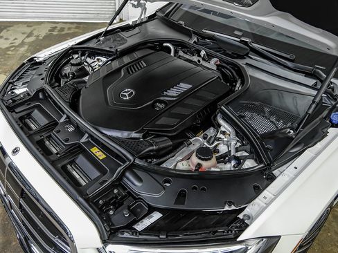 Used 2022 Mercedes-Benz S 580 4MATIC Sedan image 60