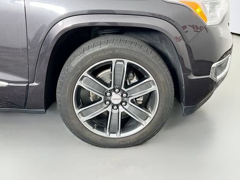 Used 2017 GMC Acadia Denali w/ Technology Package AWD/4WD image 40