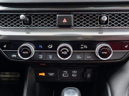 Used 2024 Acura Integra A-Spec image 29