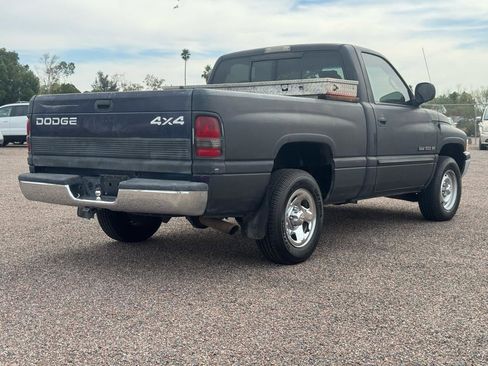 Used 2001 Dodge Ram 1500 Truck 2WD Regular Cab image 12
