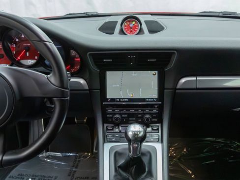 Used 2015 Porsche 911 Carrera image 51