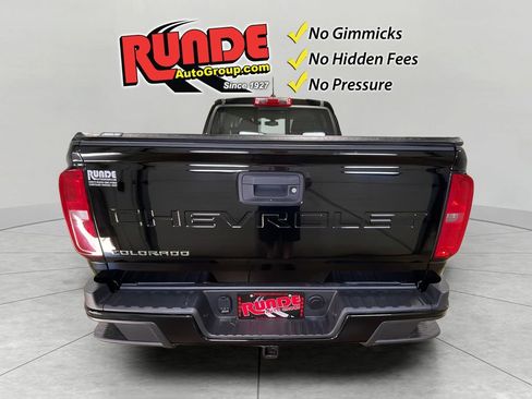 Used 2022 Chevrolet Colorado LT w/ LT Convenience Package AWD/4WD image 5