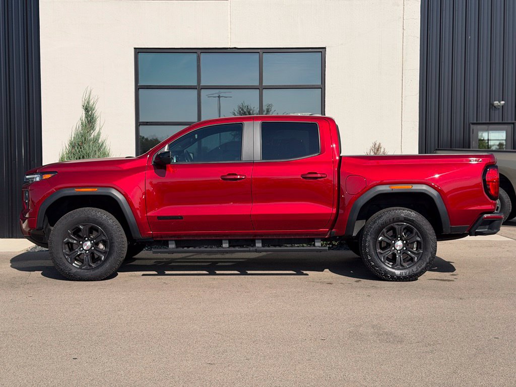 Used 2024 GMC Canyon Elevation w/ Convenience Package AWD/4WD image 2